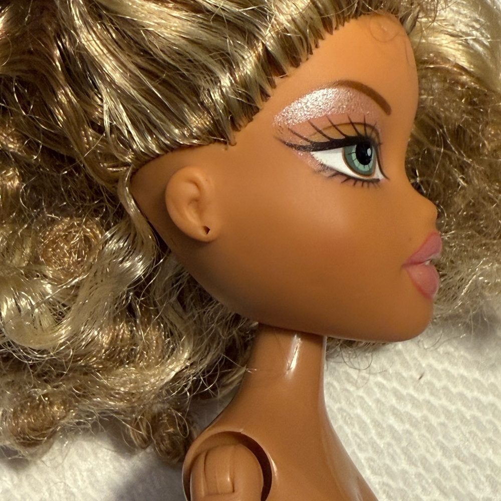 Bratz Costume Party Angel Yasmin - Picture 16 of 16